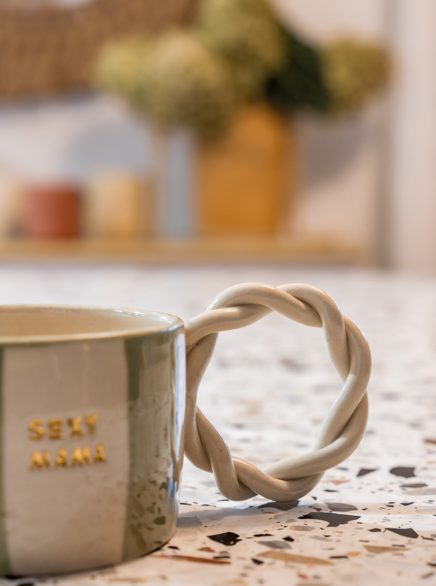 MUG SEXY MAMA rayée vert sauge  ( Edition limitée )