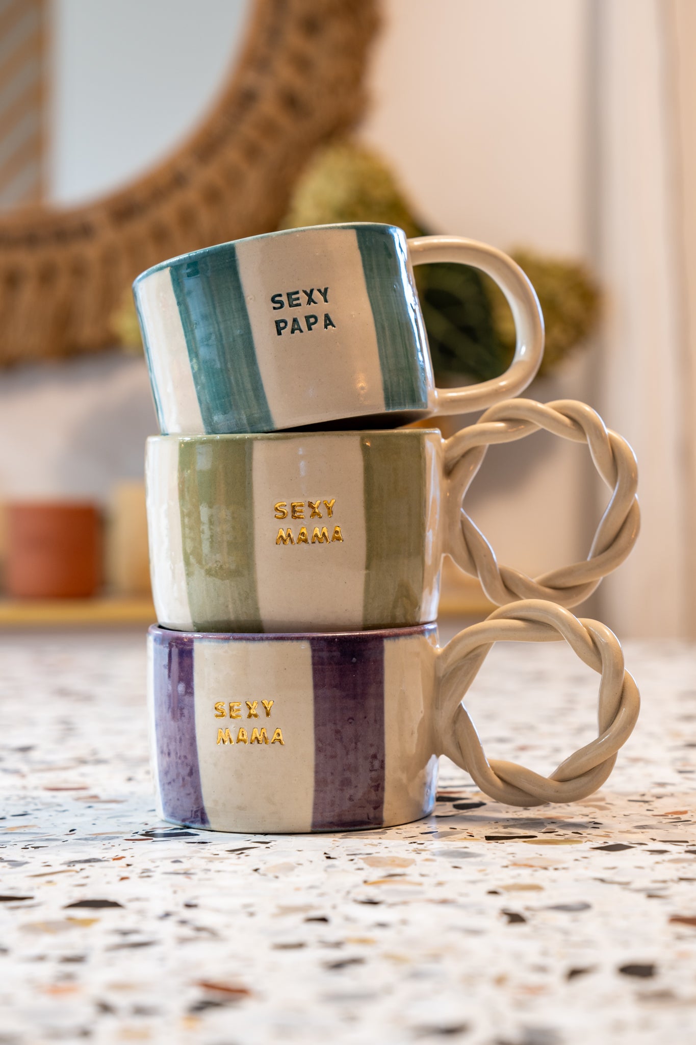 MUG SEXY MAMA rayée vert sauge  ( Edition limitée )