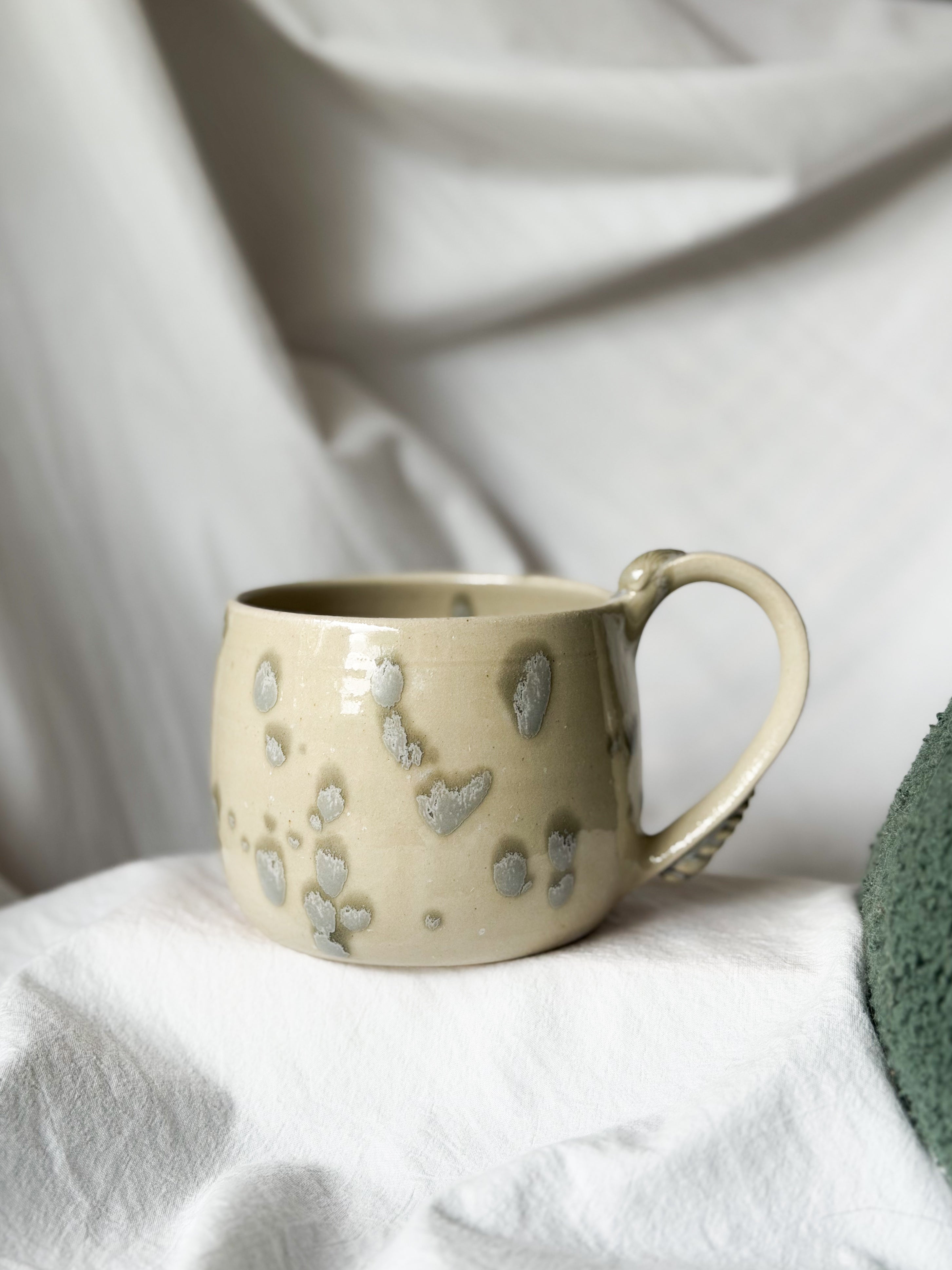 Tasse « au fond un coquillage 🐚 » blue