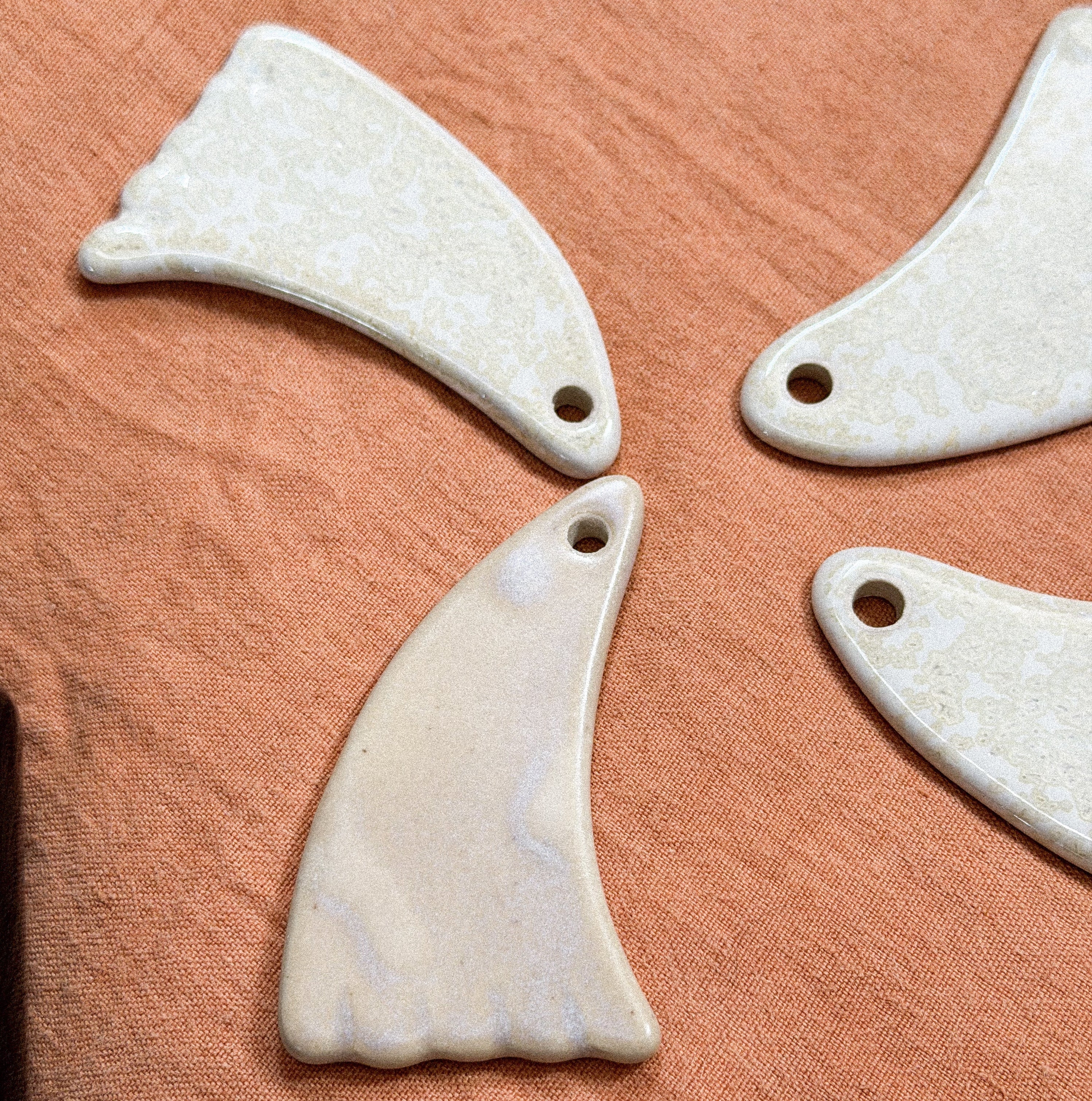 Gua sha en céramique