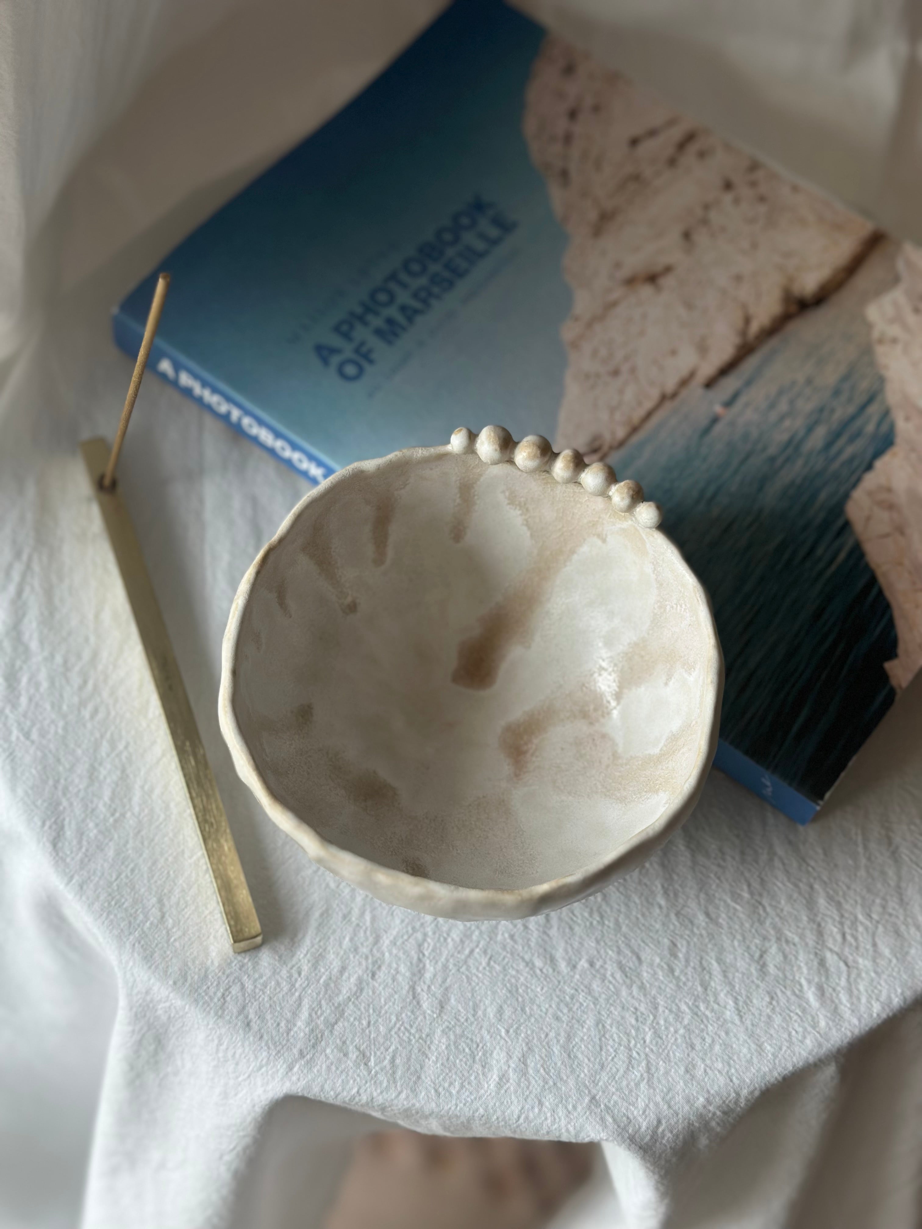 Bol pincé unique « Perle » / émail cendres de 🪵