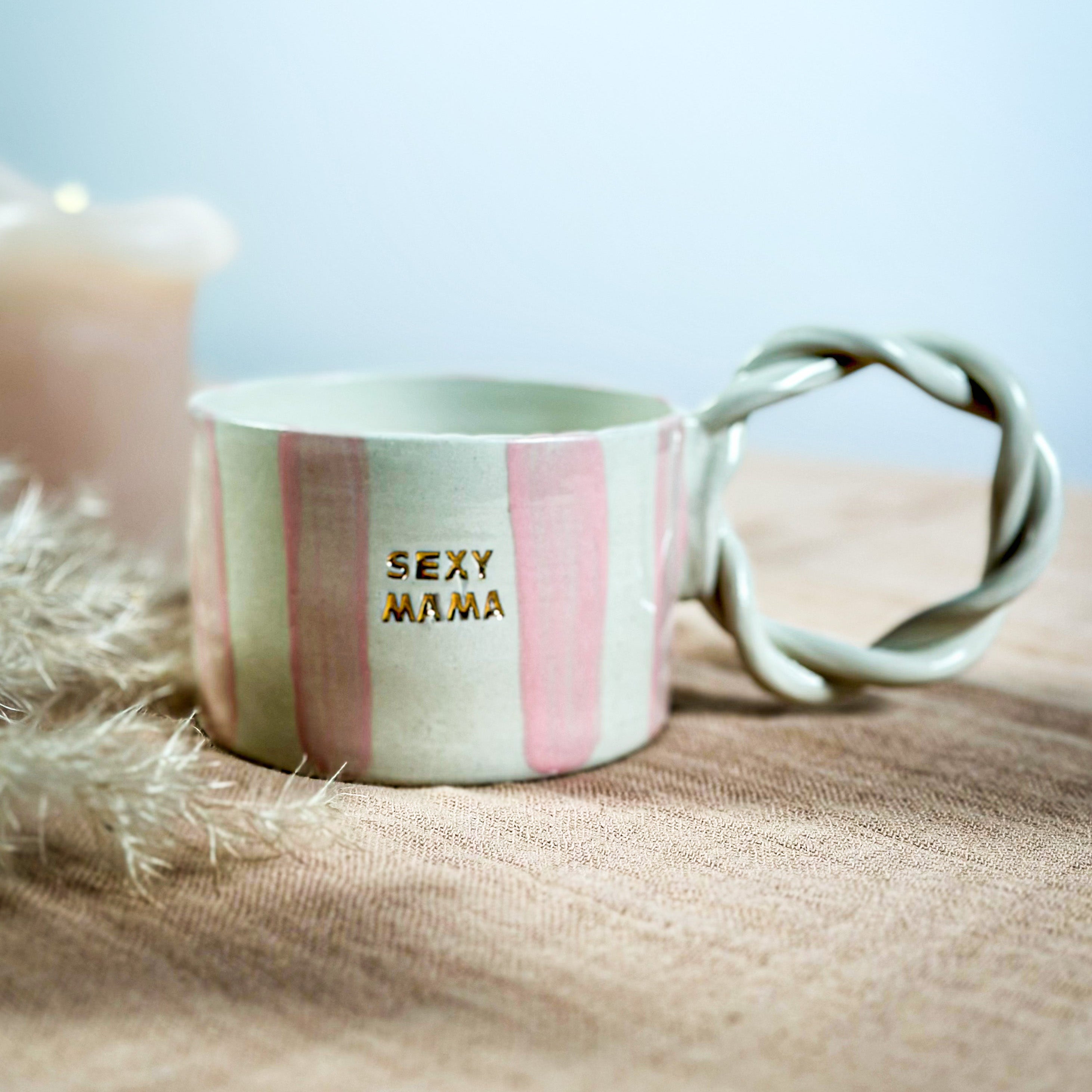 MUG SEXY MAMA rayée rose ( Edition limitée )