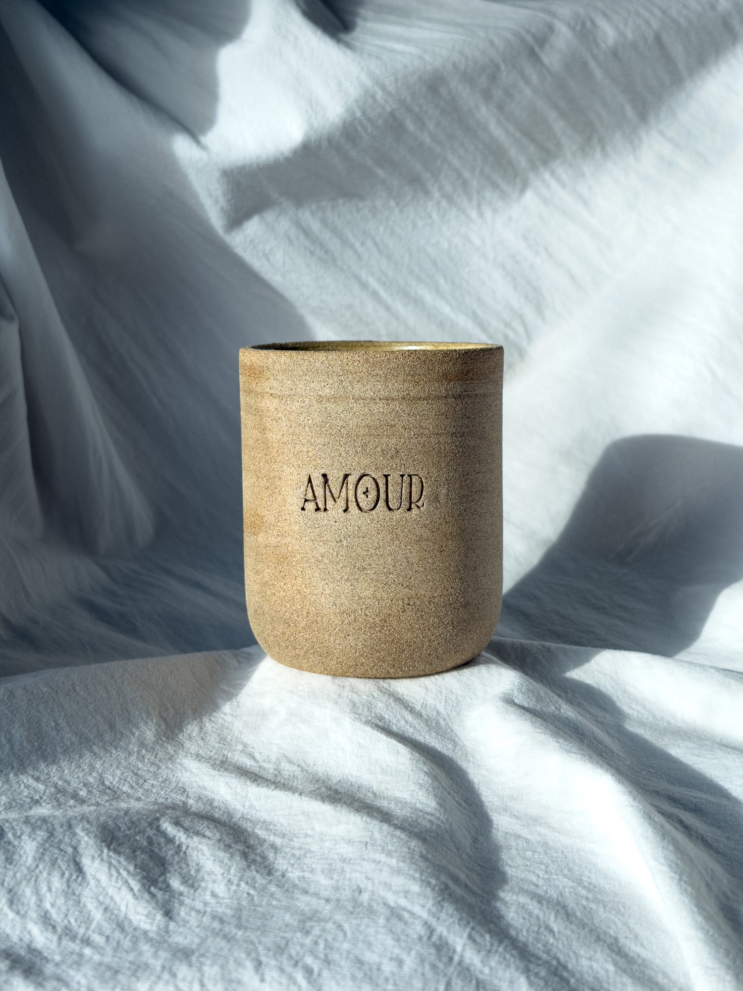 Bougie « AMOUR » rocher praliné