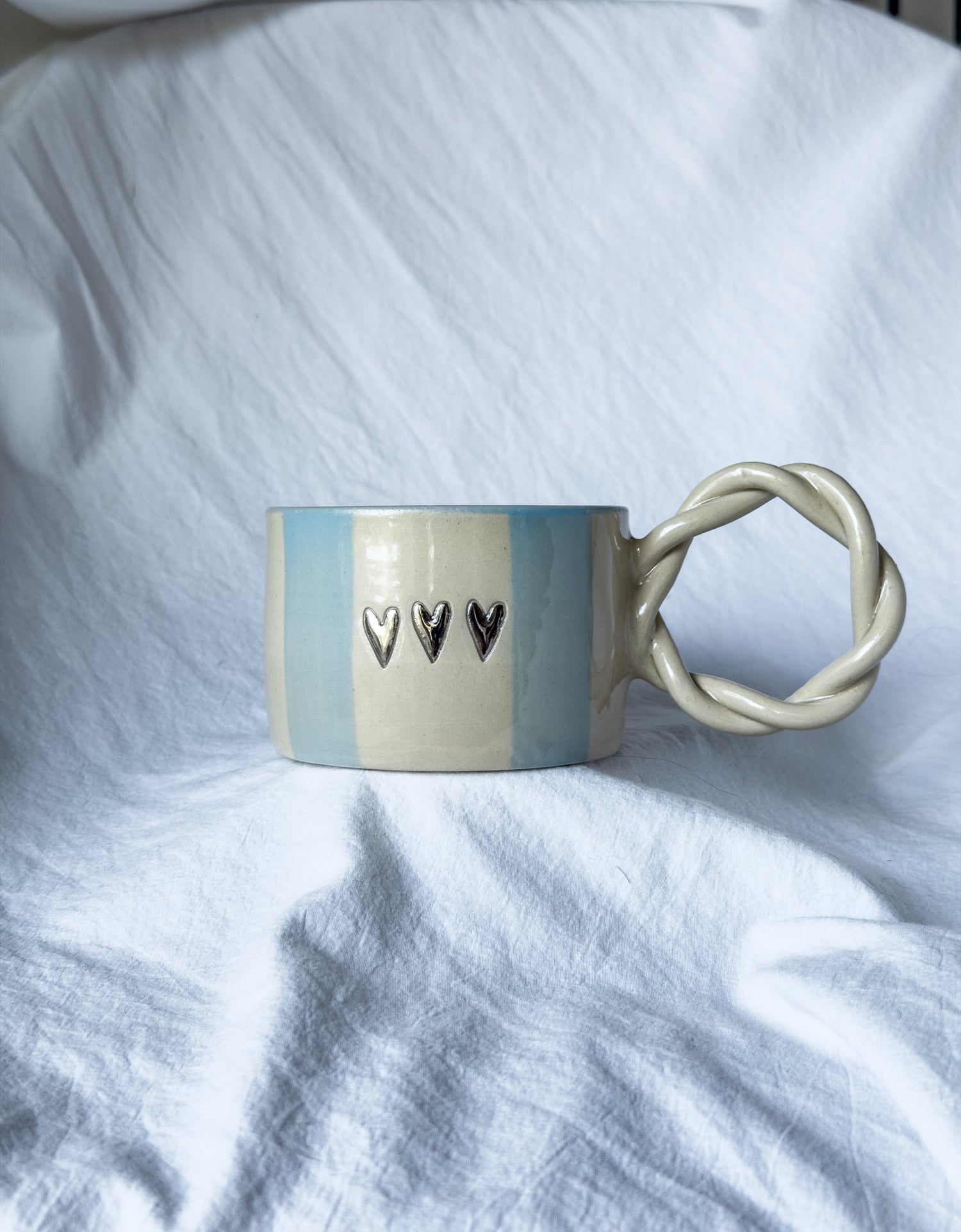 MUG « 3 cœurs » argent, rayé bleu lavande