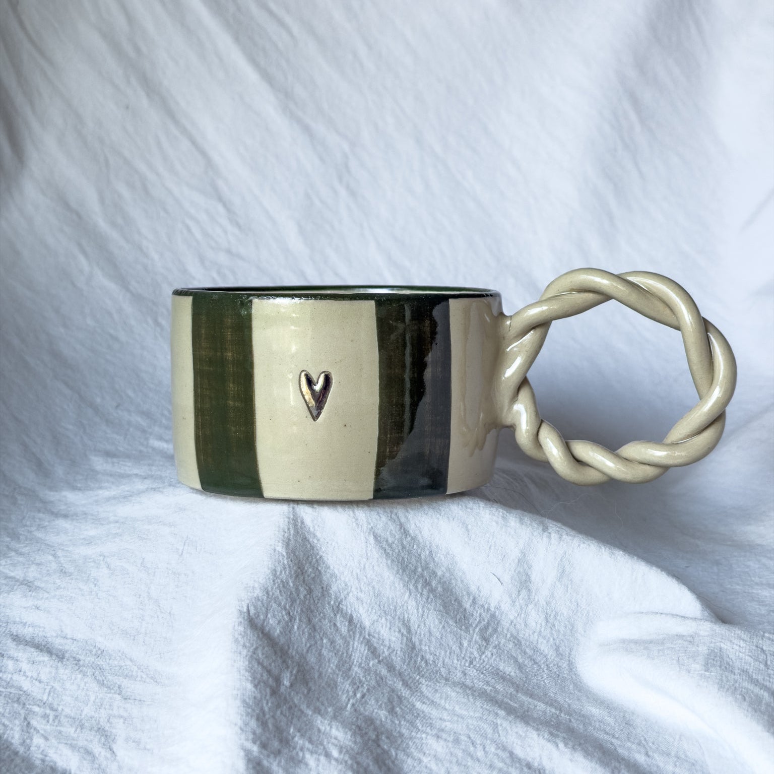 MUG « cœur argent » rayée vert forêt
