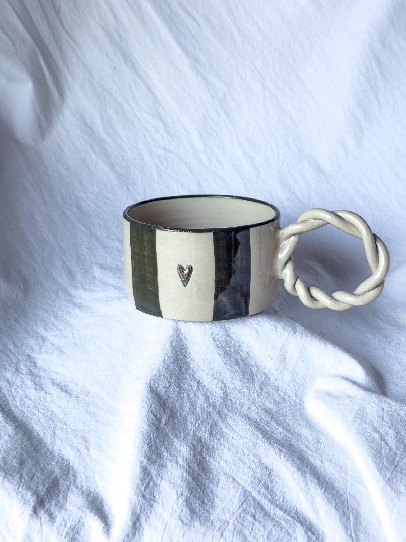 MUG « cœur argent » rayée vert forêt