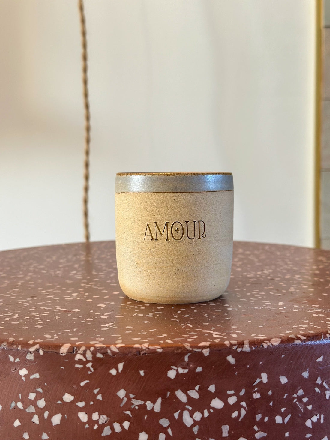 Taza de gres color albaricoque “Amour” 