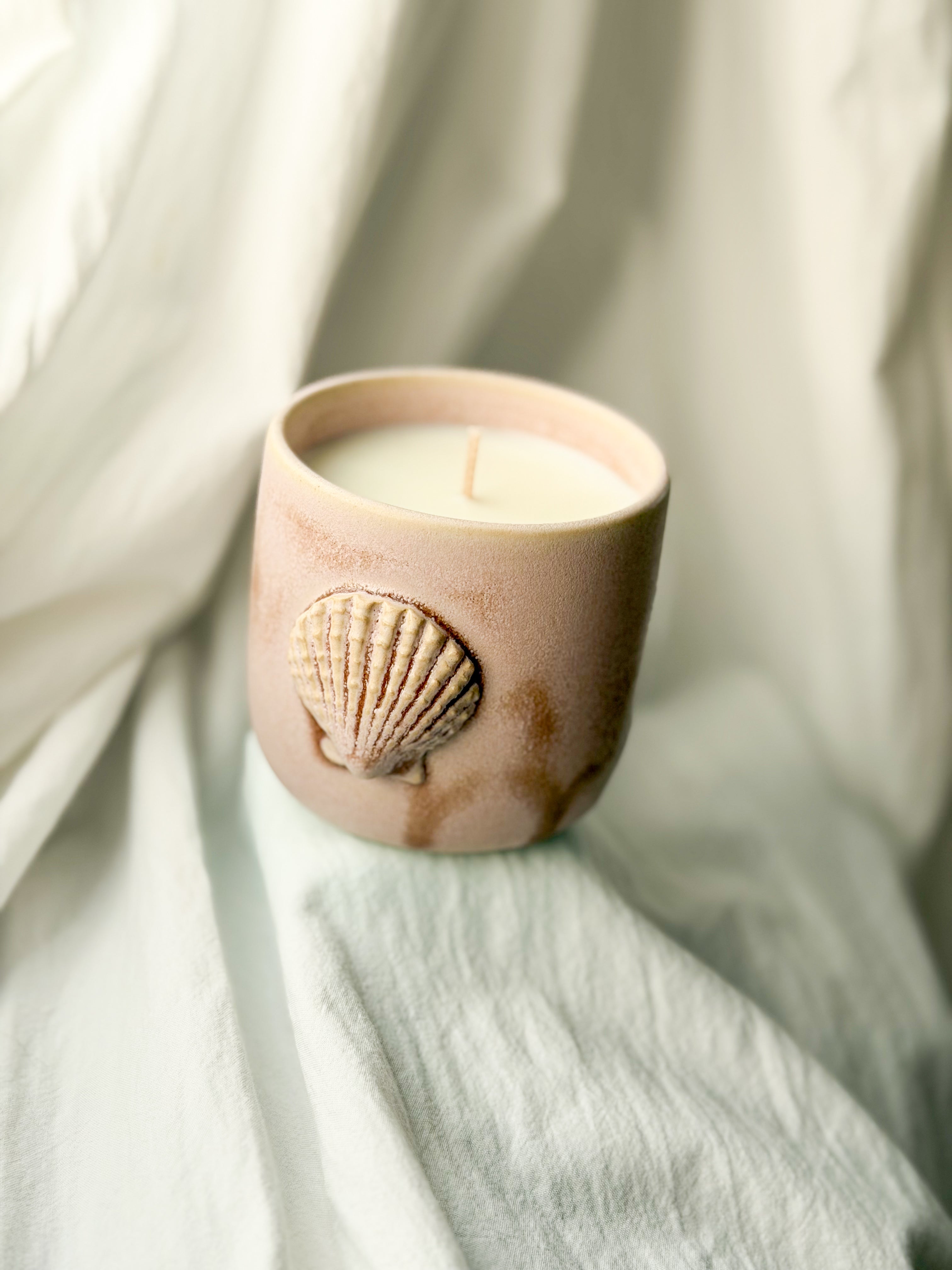 Bougie « coquillage » senteur bois de oud
