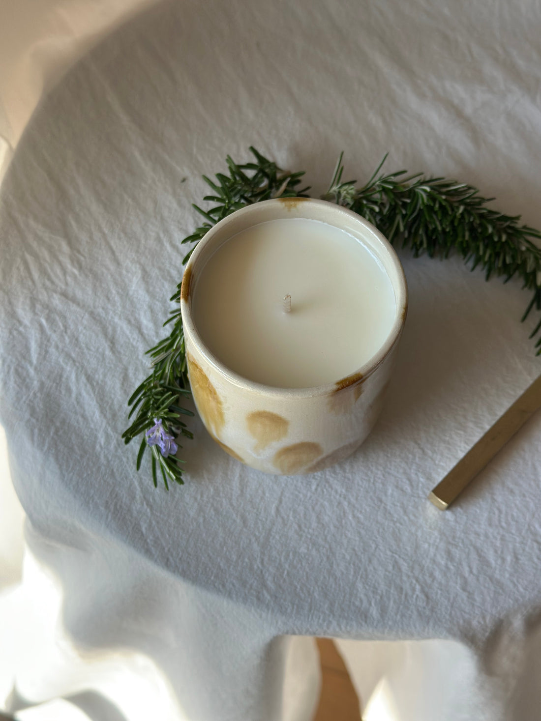Bougie senteur abricot - romarin